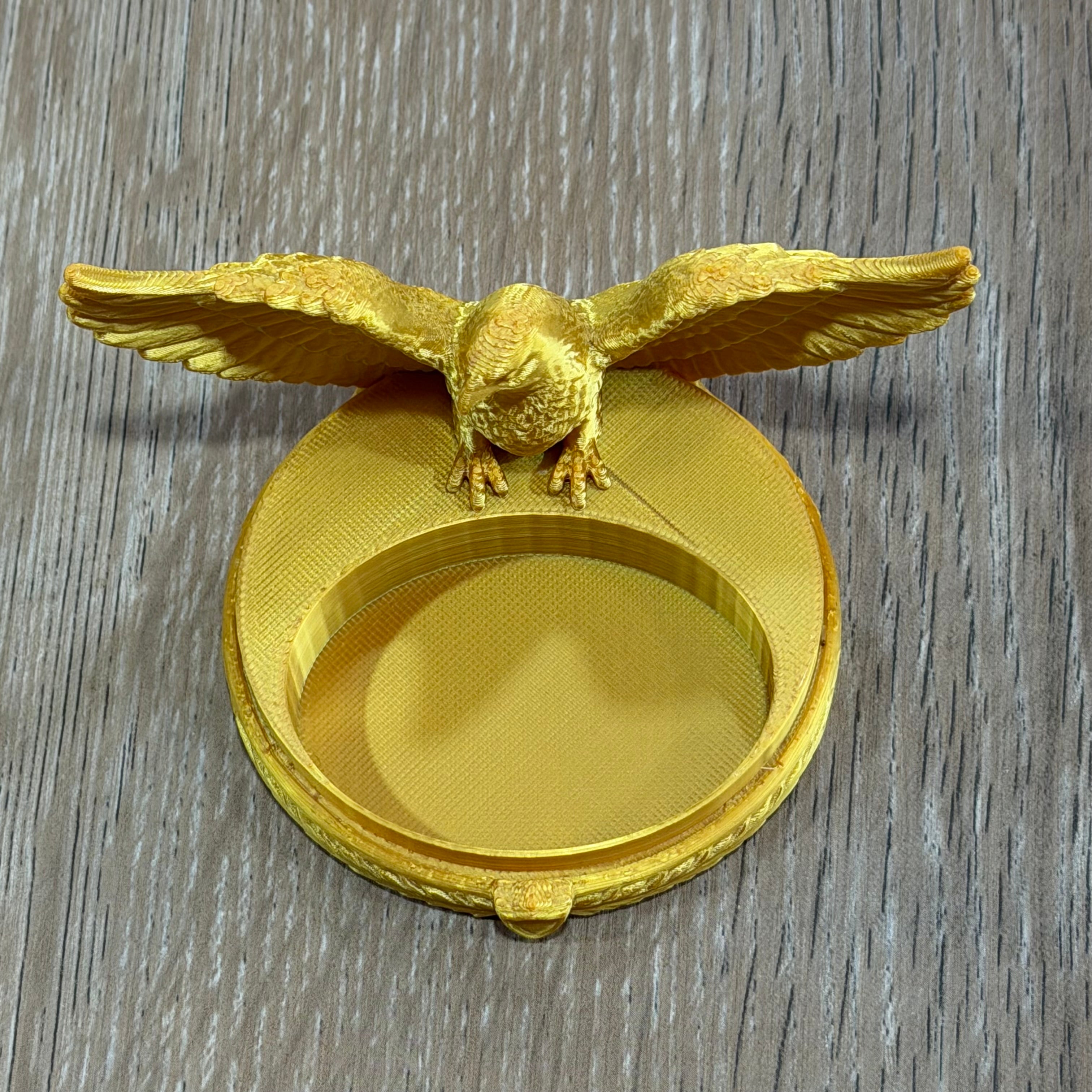 Eagle Dice Dish